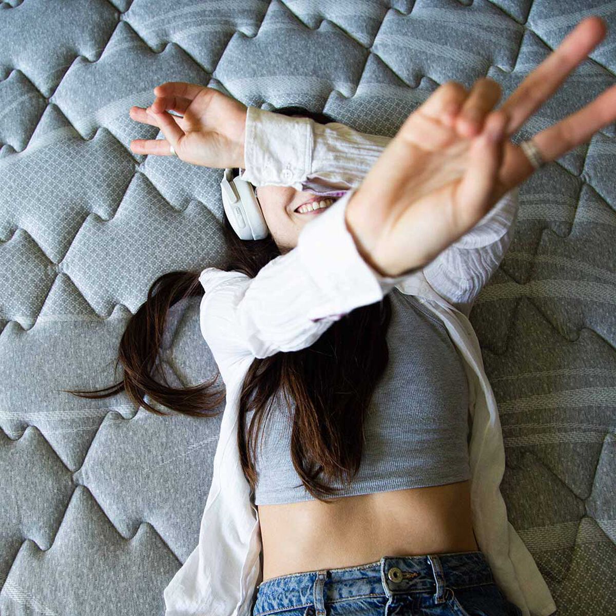 Cama Nido Flex 1,5 Plazas Therapedic Plus + Respaldo + Velador